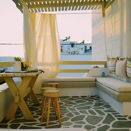 Blue Heart Luxury Suites Naxos City ภายนอก รูปภาพ