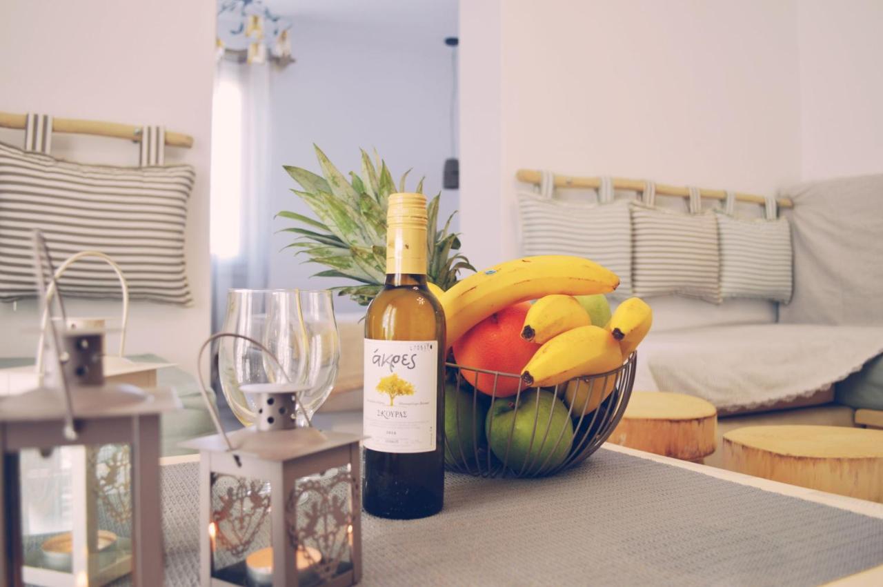Blue Heart Luxury Suites Naxos City ภายนอก รูปภาพ