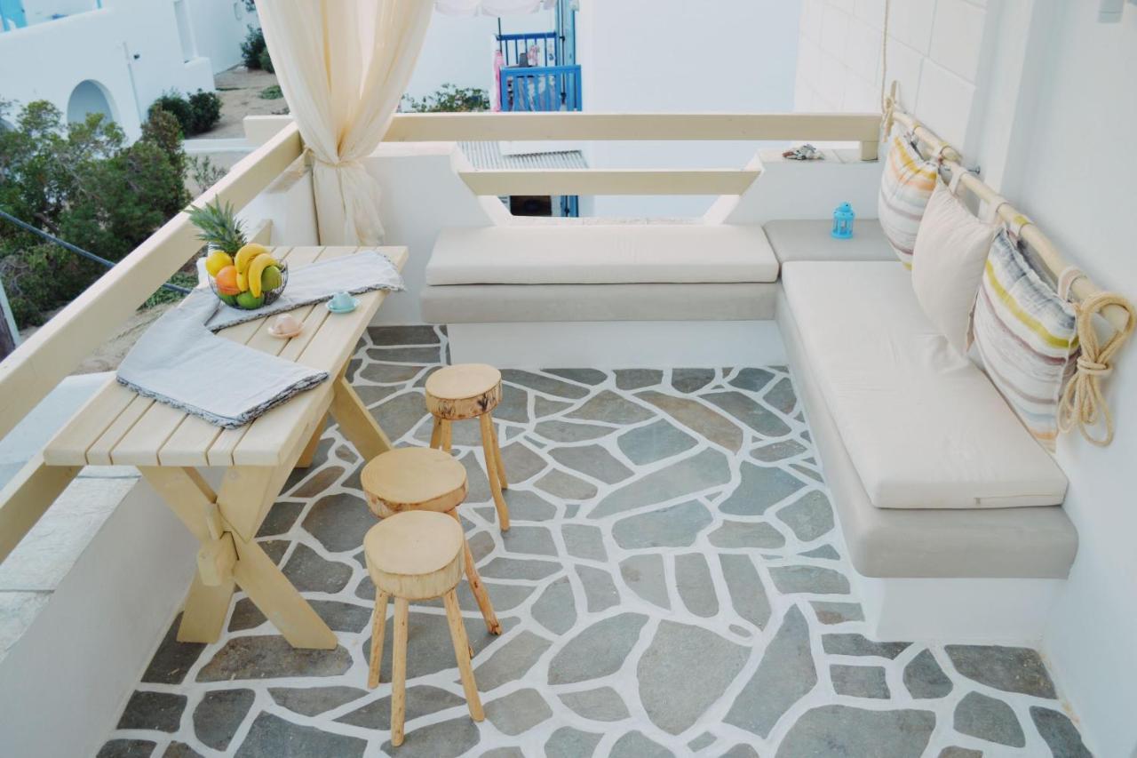 Blue Heart Luxury Suites Naxos City ภายนอก รูปภาพ