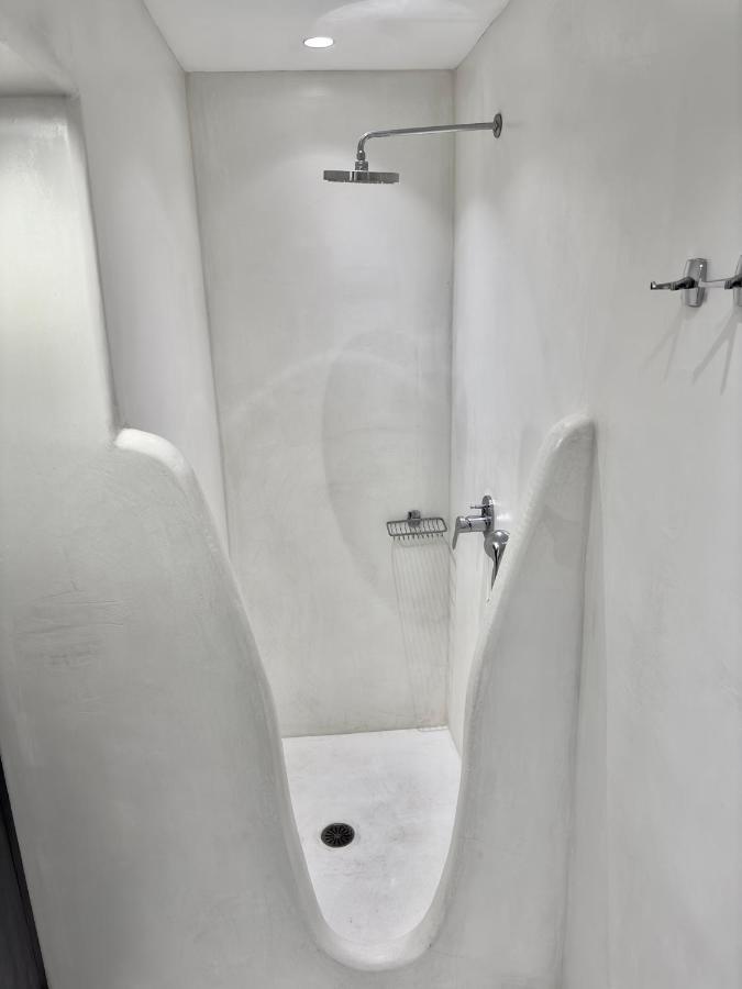 Blue Heart Luxury Suites Naxos City ภายนอก รูปภาพ